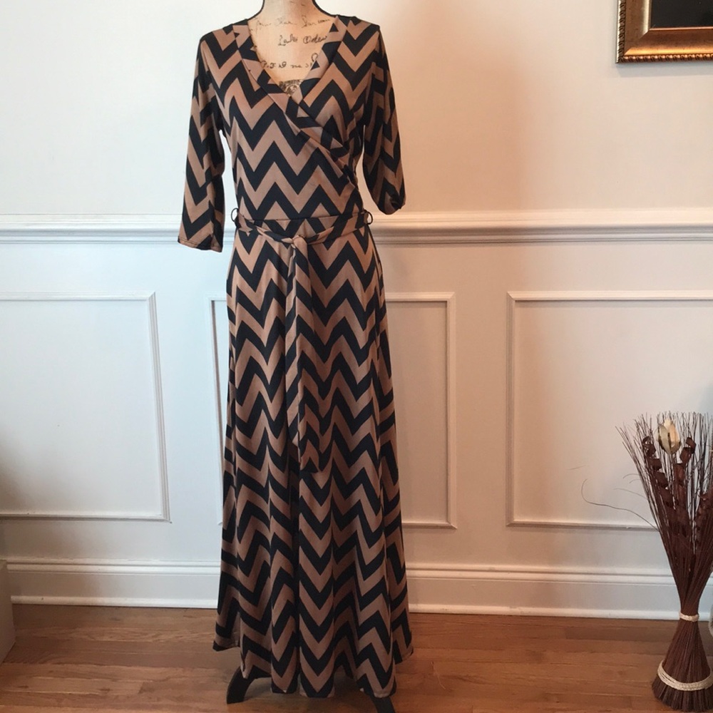Chevron print maxi dress